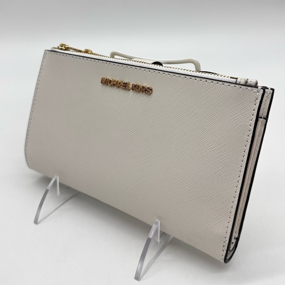 Michael Kors Handbags - Michael Kors Large Double Zip Wallet Wristlet White